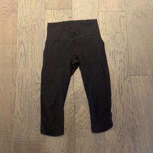 Lululemon cropped leggings